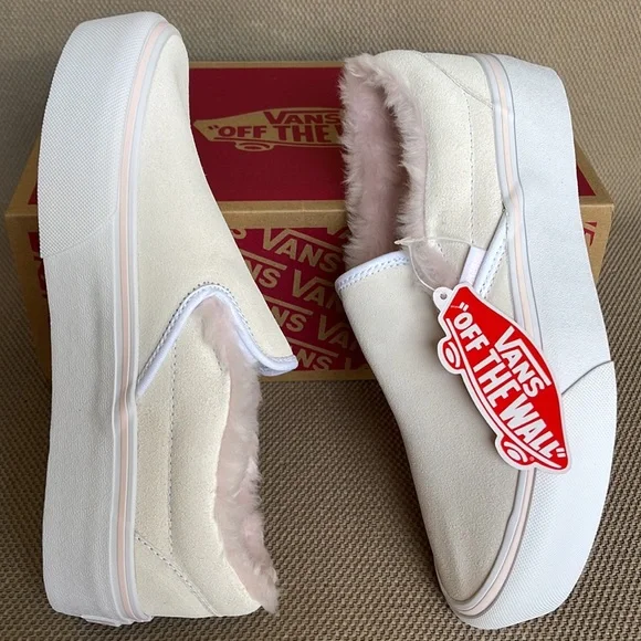 Vans Classic Slip-On Platforms Suede / Fur True White WMNS - Picture 12 of 16